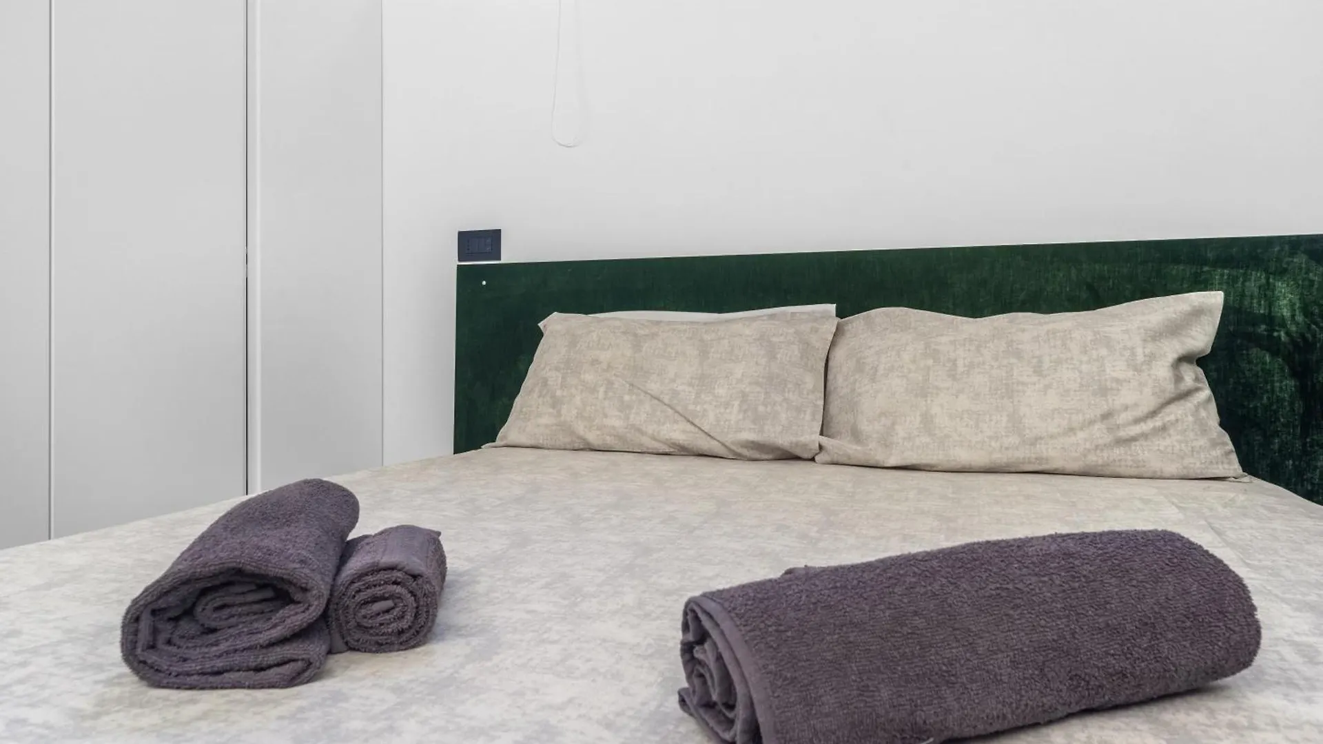 Apartment Pag60 -Crescenzago-Luxury Green House Milan