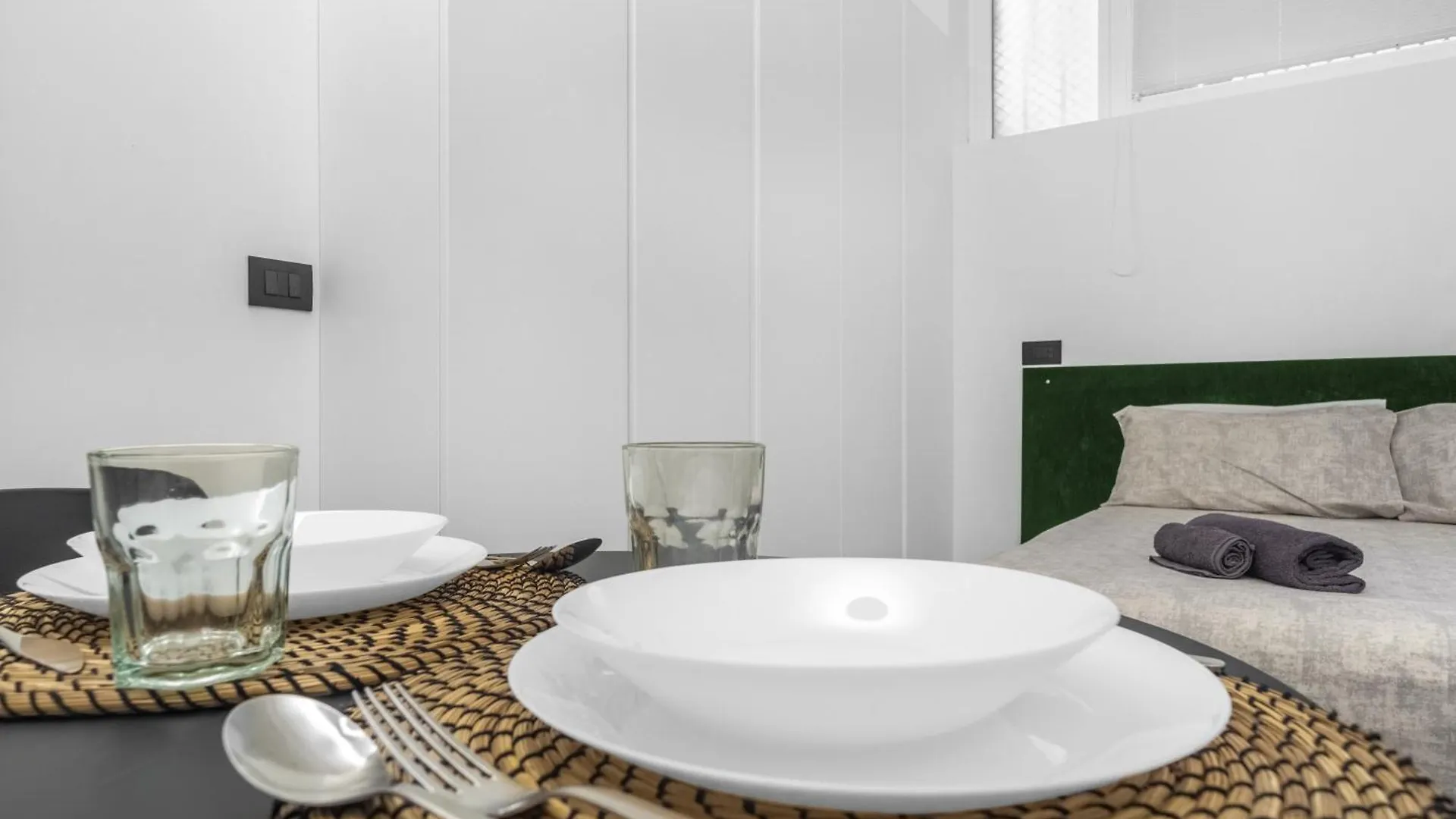 Pag60 -Crescenzago-Luxury Green House Milan