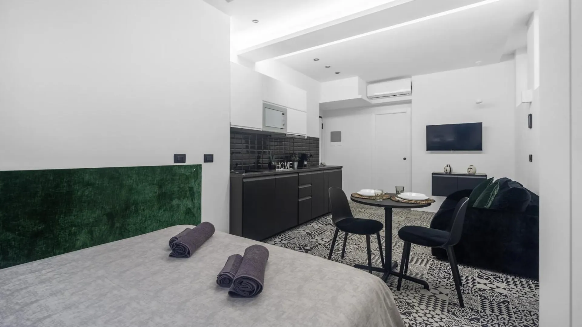 Pag60 -Crescenzago-Luxury Green House Milan